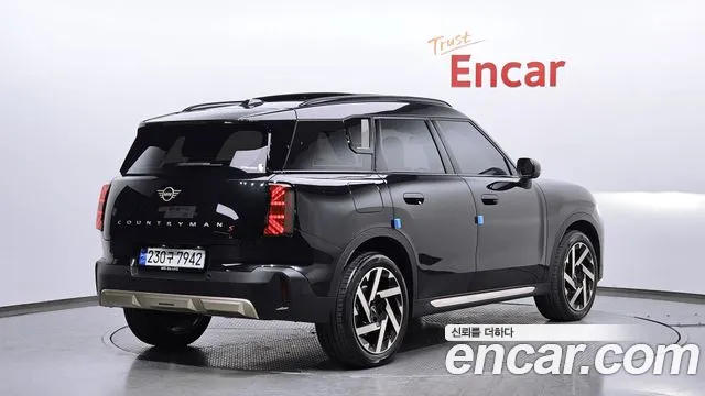 Mini Cooper S Countryman 3rd Generation 2024 Черный из Кореи, фото 3