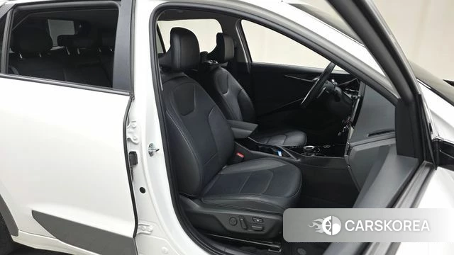 Kia Di All New Niro EV 2024 Белый из Кореи, фото 3