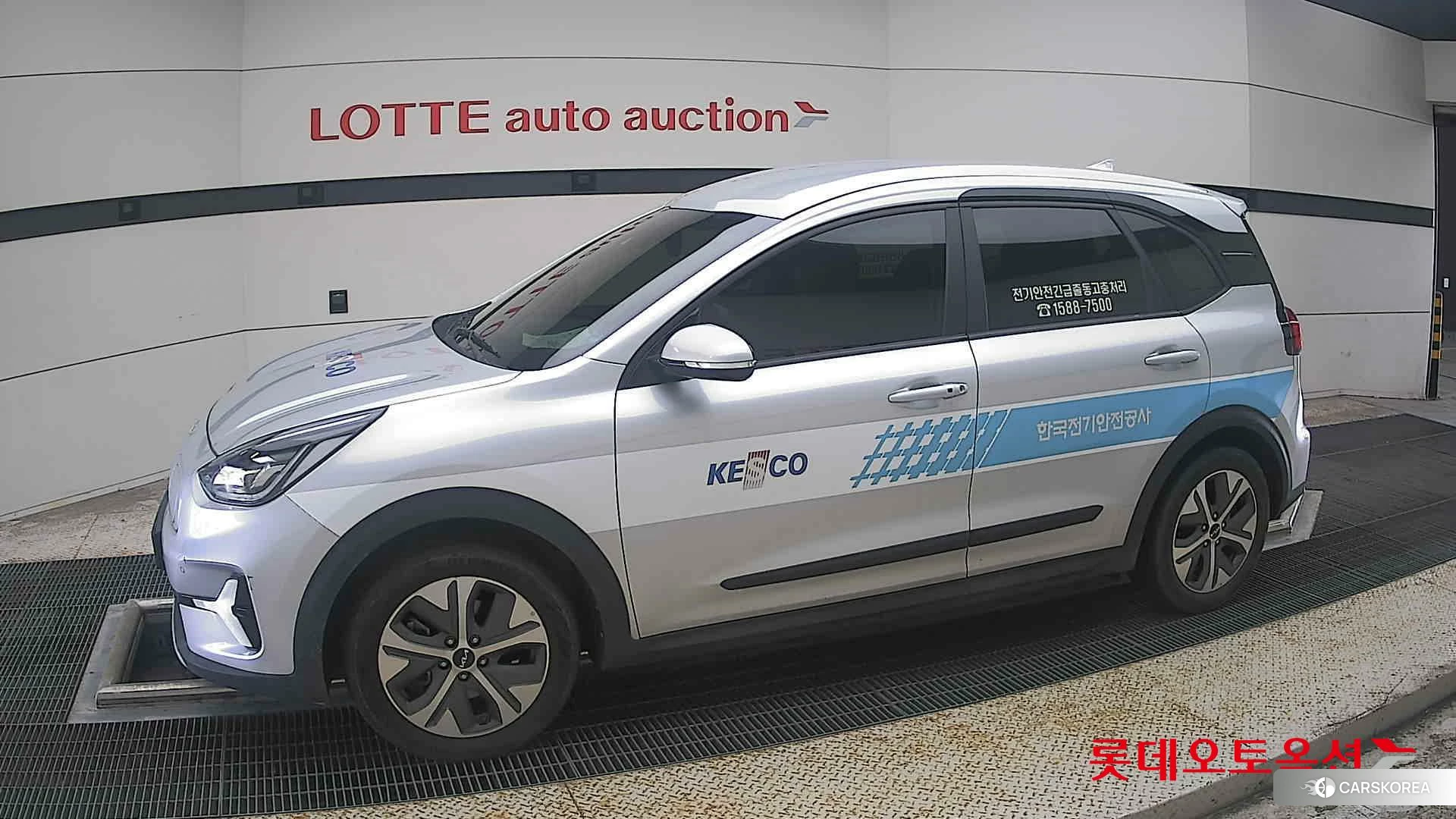 Kia Niro Plus 2023 Sparkling Silver из Кореи, фото 3