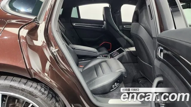 Porsche Panamera (971) 2018 Коричневый из Кореи, фото 3