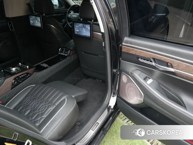 Genesis G90 2021 Черный из Кореи, фото 3