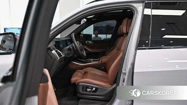 BMW X5 (G05) 2023 Цвет галактики из Кореи, фото 3