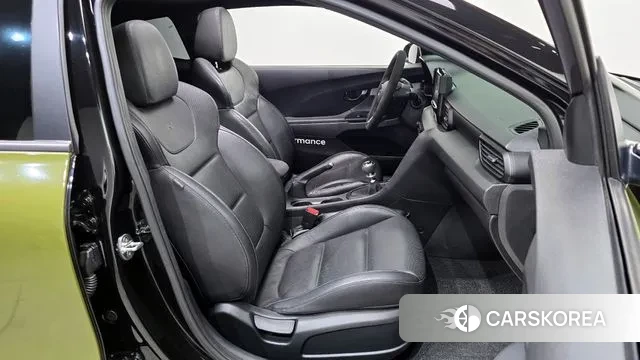 Hyundai Veloster (JS) 2019 Светло-зеленый из Кореи, фото 3