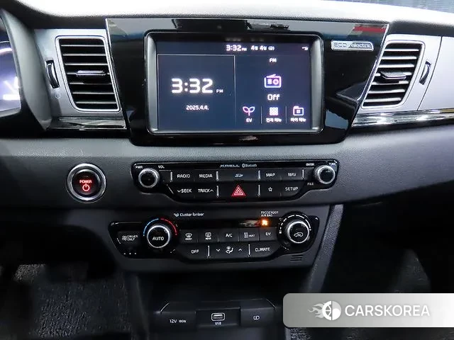 Kia Niro EV 2021 Белый из Кореи, фото 3