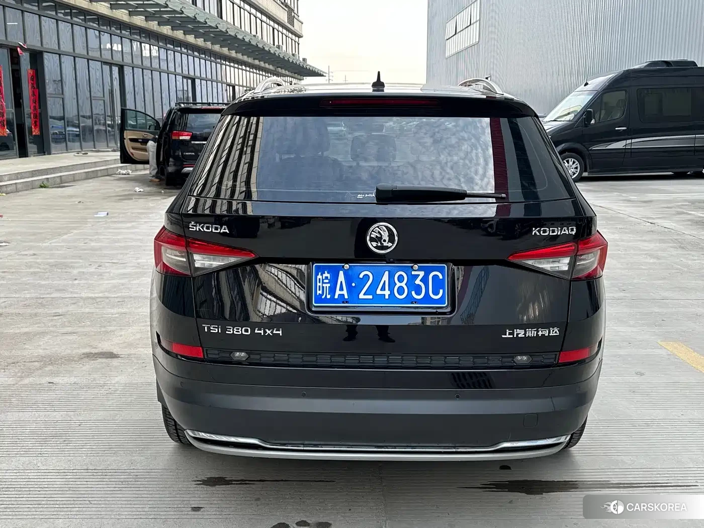 Skoda Kodiak 2018 Черный из Китая, фото 3