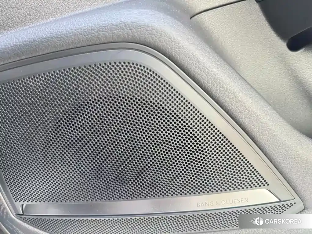 Audi A6 2025 Черный из Китая, фото 3