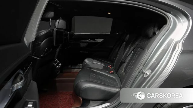 BMW 7 Series (G11) 2018 Серый из Кореи, фото 3