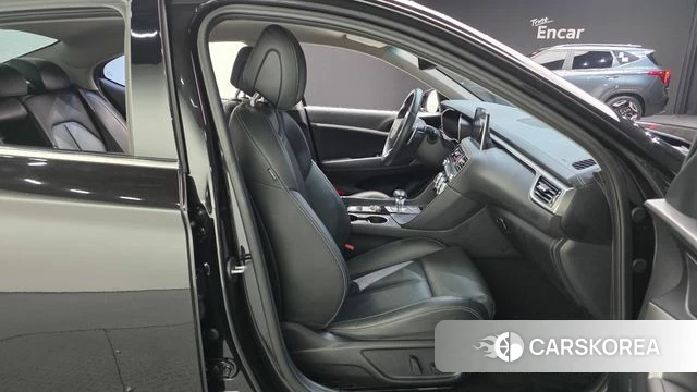 Genesis G70 2019 Черный из Кореи, фото 3