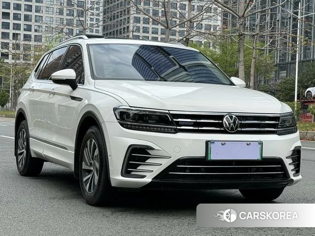 Volkswagen Tiguan L PHEV 2021 Белый из Китая, фото 3