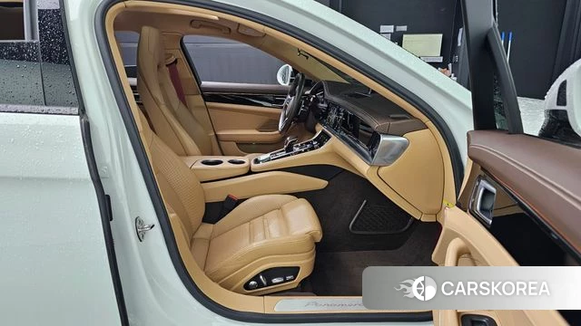 Porsche Panamera (971) 2018 Белый из Кореи, фото 3