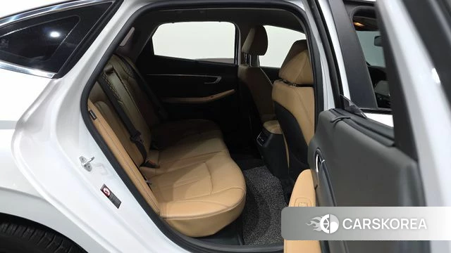 Hyundai Sonata Hybrid (DN8) 2019 Белый из Кореи, фото 3