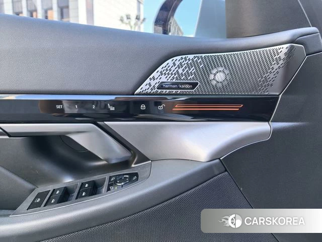BMW 5 series 2024 Белый из Китая, фото 3