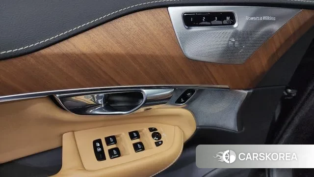 Volvo XC90 second Generation 2020 Черный из Кореи, фото 3