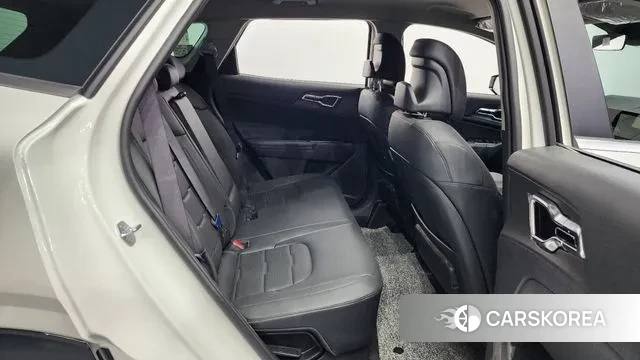 Kia The New Sportage 5th Generation Hybrid 2025 Белый из Кореи, фото 3