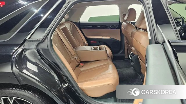 Hyundai Grandeur Hybrid (GN7) 2023 Черный из Кореи, фото 3