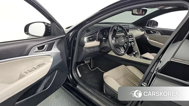 Genesis The New G70 2022 Черный из Кореи, фото 3