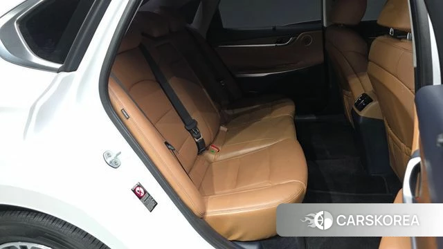 Hyundai Grandeur IG Hybrid 2018 Белый из Кореи, фото 3