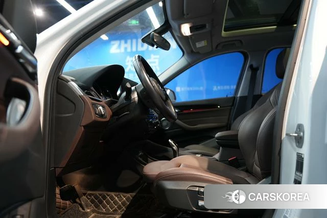 BMW X1 2023 Белый из Китая, фото 3