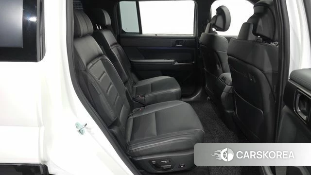 Hyundai Santa Fe (MX5) 2023 Белый из Кореи, фото 3