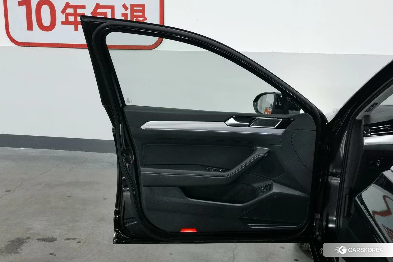 Volkswagen Magotan PHEV 2019 Черный из Китая, фото 3