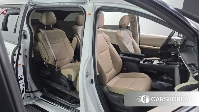 Toyota Sienna 4th Generation 2024 Белый из Кореи, фото 3