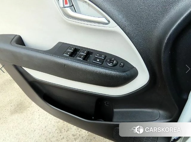 Kia The New Kia Ray 2023 Белый из Кореи, фото 3