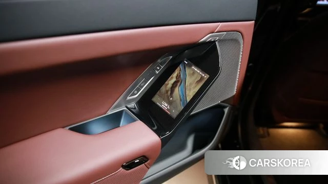 BMW 7 Series (G70) 2025 Черный из Кореи, фото 3