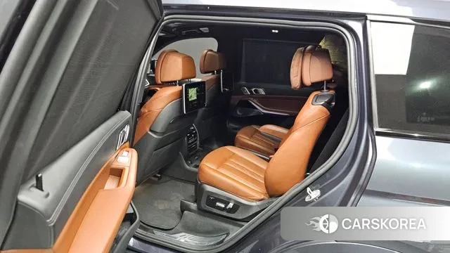 BMW X7 (G07) 2020 Цвет галактики из Кореи, фото 3