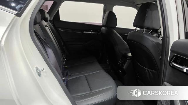 Kia Seltos 2022 Белый из Кореи, фото 3
