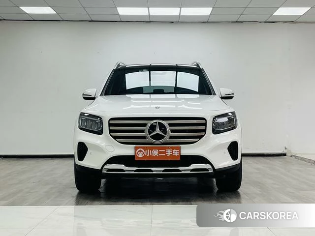 Mercedes-Benz GLB 2023 Белый из Китая, фото 3