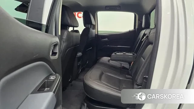 Chevrolet (GM Daewoo) Real New Colorado 2022 Белый из Кореи, фото 3