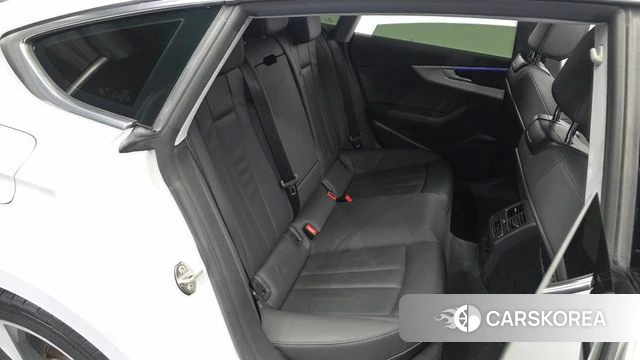 Audi A5 (F5) 2021 Белый из Кореи, фото 3