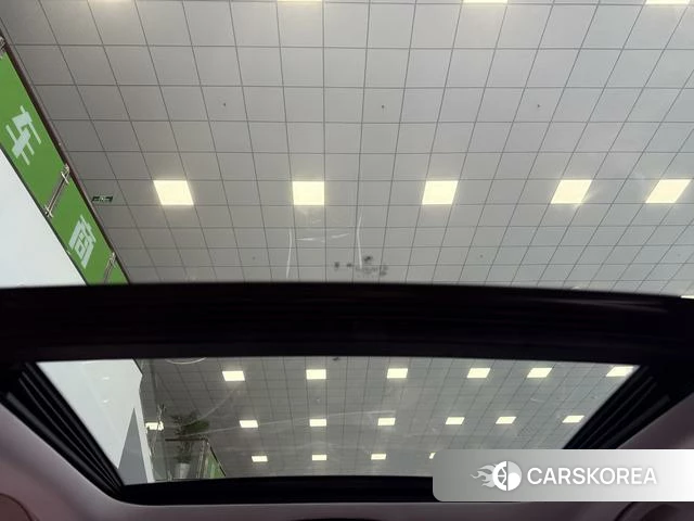BMW 3 series 2023 Белый из Китая, фото 3