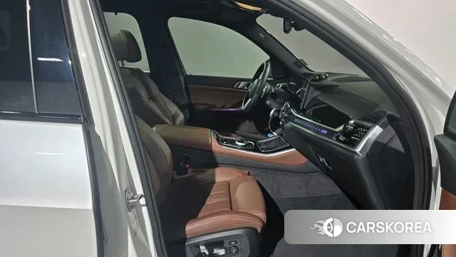 BMW X5 (G05) 2024 Белый из Кореи, фото 3