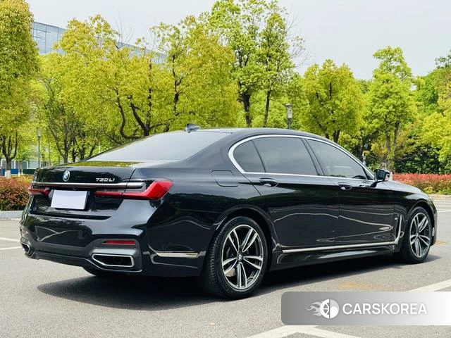 BMW 7 series 2022 Черный из Китая, фото 3