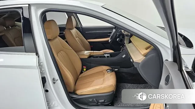 Hyundai Sonata D Edge (DN8) 2024 Белый из Кореи, фото 3