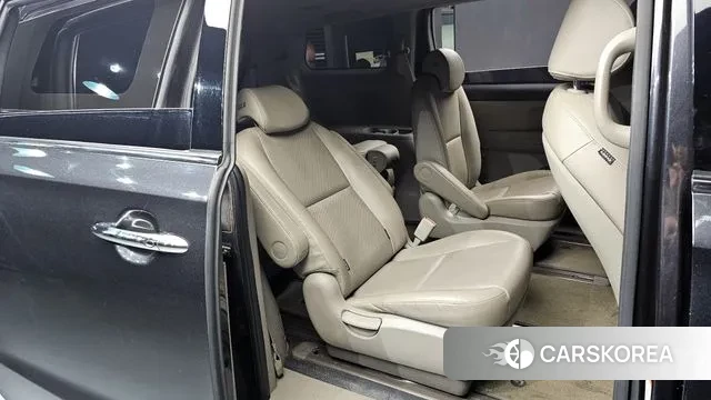 Kia The New Carnival 2018 Серый из Кореи, фото 3