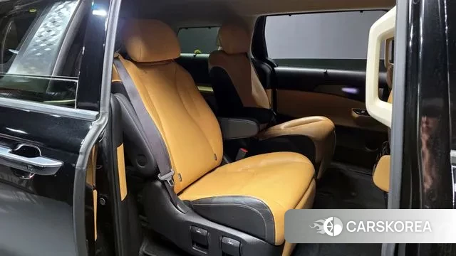 Kia Carnival 4th generation 2023 Черный из Кореи, фото 3