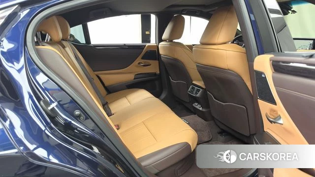 Lexus ES300h 7th generation 2021 Синий из Кореи, фото 3