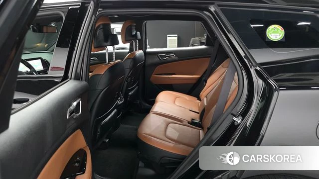 Kia Sportage 5th Generation 2023 Черный из Кореи, фото 3