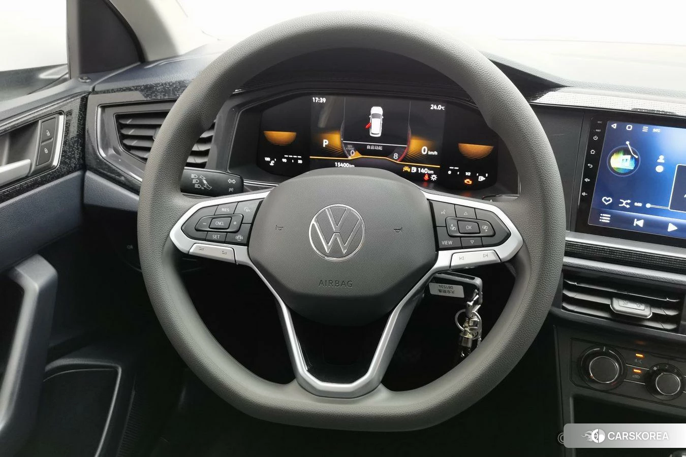 Volkswagen Lavida 2024 Белый из Китая, фото 3