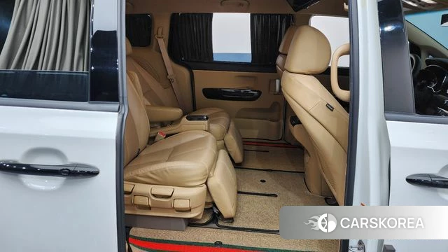 Kia The New Carnival 2019 Белый из Кореи, фото 3