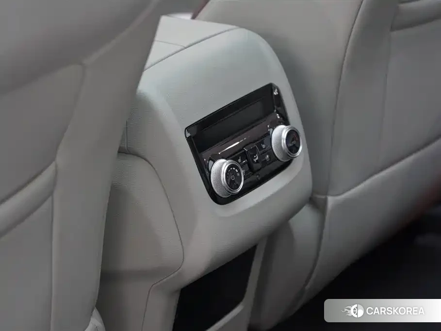 Ford Lingyu 2024 Белый из Китая, фото 3