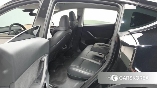 Tesla Model Y 2024 Черный из Кореи, фото 3