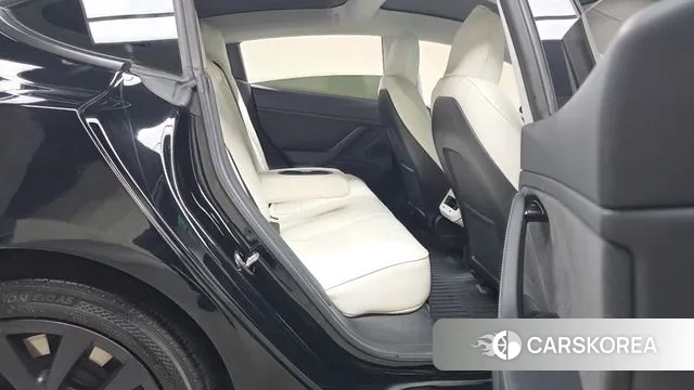 Tesla Model 3 2019 Черный из Кореи, фото 3