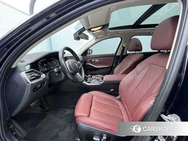 BMW 3 series 2022 Черный из Китая, фото 3