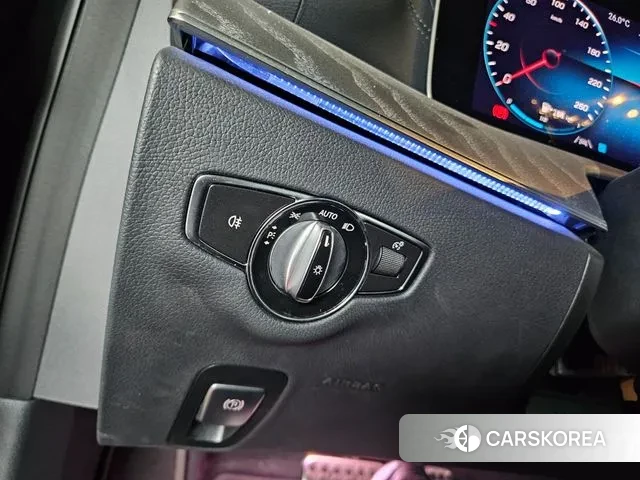 Mercedes-Benz E-Class W213 2020 Серый из Кореи, фото 3