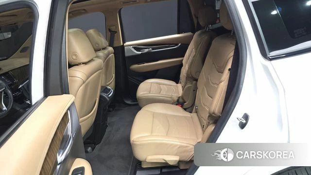 Cadillac XT6 2021 Белый из Кореи, фото 3