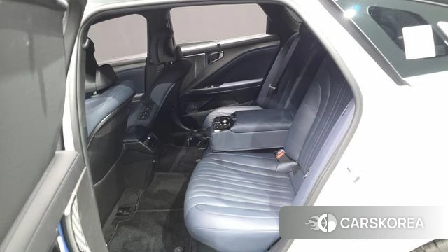 Kia The New K8 Hybrid 2025 Серебряный из Кореи, фото 3