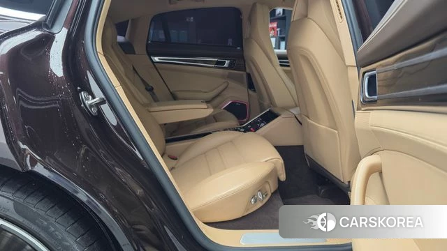 Porsche Panamera (971) 2018 Фиолетовый из Кореи, фото 3